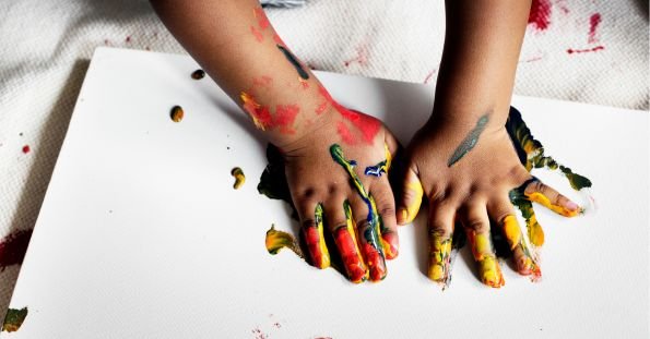 hand and feet painting